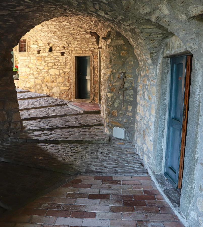 Costa D'Orsola Villa Понтремоли Екстериор снимка