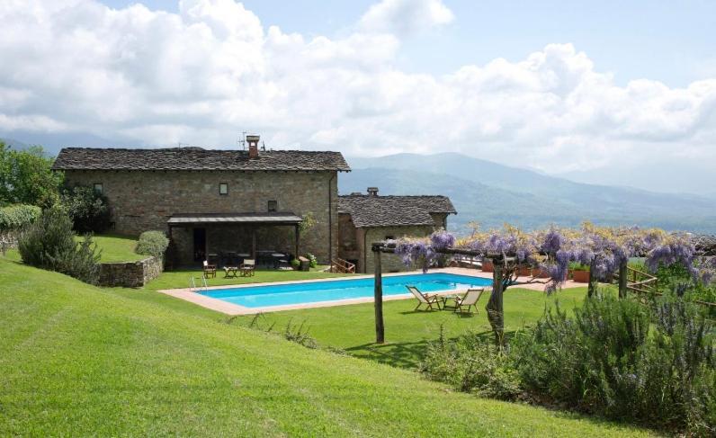 Costa D'Orsola Villa Понтремоли Екстериор снимка